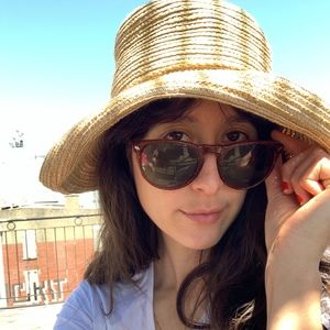 Meet your Posher, Jacquelyn